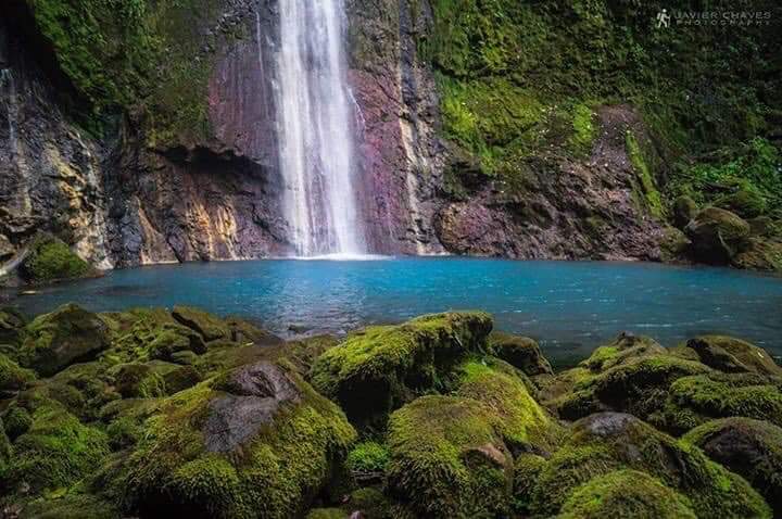 costa-rica-waterfalls