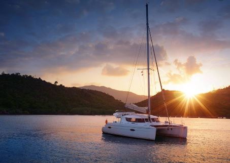costa-rica-catamaran-sunset-tour